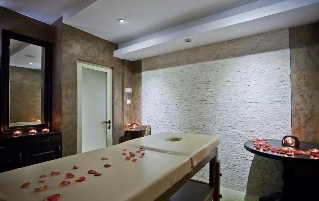 Hotel Incognito بوموري المظهر الخارجي الصورة